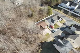 7307 Fig Ln, Charlotte, NC 28215 - Photo 11