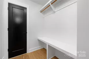 313 E Peterson Dr, Charlotte, NC 28217 - Photo 29