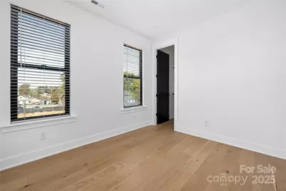 313 E Peterson Drive, Charlotte, NC 28217 - Photo 33