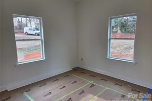 1820 N Hewitt Ave, Newton, NC 28658 - Photo 15