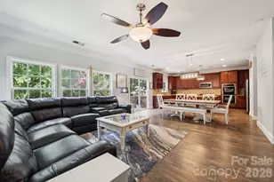 524 Buttercup Way, Fort Mill, SC 29715 - Photo 5