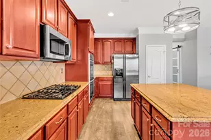 524 Buttercup Way, Fort Mill, SC 29715 - Photo 9