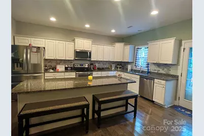 21 Par Drive, Granite Falls, NC 28630 - Photo 5