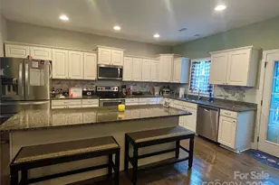 21 Par Dr, Granite Falls, NC 28630 - Photo 5