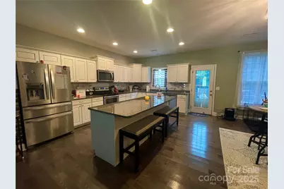 21 Par Drive, Granite Falls, NC 28630 - Photo 7