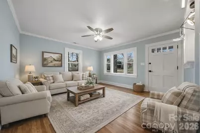 2048 Quiet Lane, Hickory, NC 28602 - Photo 5