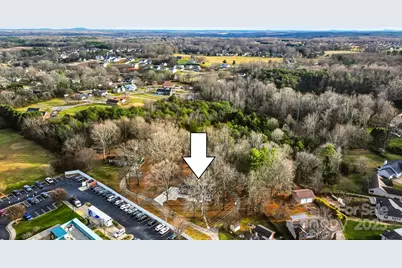 2048 Quiet Lane, Hickory, NC 28602 - Photo 39