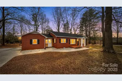 2048 Quiet Lane, Hickory, NC 28602 - Photo 1