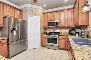 9106 Dogwood Ridge Dr, Charlotte, NC 28227 - Photo 15