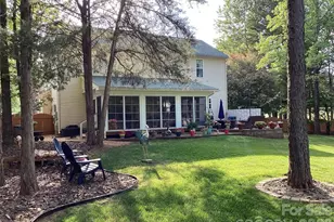 9106 Dogwood Ridge Dr, Charlotte, NC 28227 - Photo 7