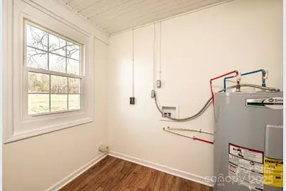 1993 Moss Farm Road, Hickory, NC 28602 - Photo 15