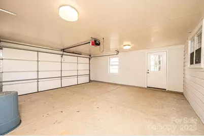 1993 Moss Farm Road, Hickory, NC 28602 - Photo 17