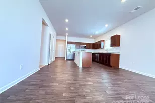 5126 Idared Ct, Charlotte, NC 28215 - Photo 11