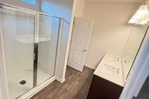 5126 Idared Ct, Charlotte, NC 28215 - Photo 23