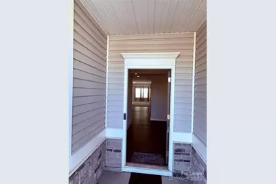 5126 Idared Court, Charlotte, NC 28215 - Photo 3