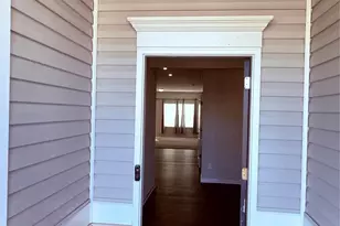 5126 Idared Ct, Charlotte, NC 28215 - Photo 3