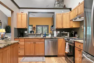 4 Unoga Ct, Brevard, NC 28712 - Photo 13