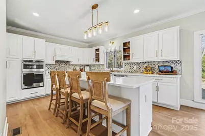 9908 Colvard Circle, Charlotte, NC 28269 - Photo 13