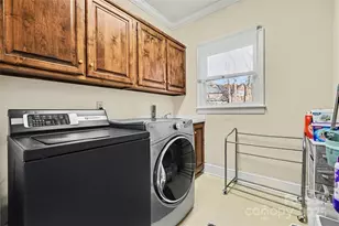 9908 Colvard Cir, Charlotte, NC 28269 - Photo 17