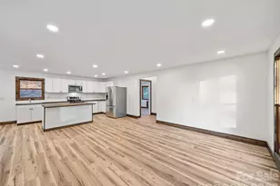 139 Church St, Burnsville, NC 28714 - Photo 7