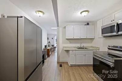 40 Country Bear Lane, Flat Rock, NC 28731 - Photo 25