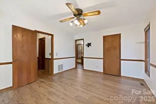 40 Country Bear Ln, Flat Rock, NC 28731 - Photo 11