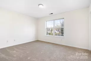 2749 Fairstone Ave, Charlotte, NC 28269 - Photo 11