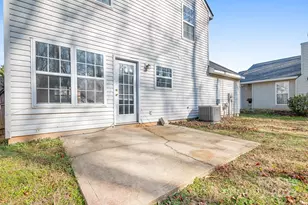 2749 Fairstone Ave, Charlotte, NC 28269 - Photo 17