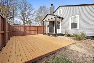 264 E McNeely Ave, Mooresville, NC 28115 - Photo 17