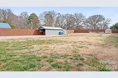 264 E McNeely Avenue, Mooresville, NC 28115 - Photo 19