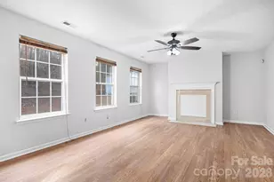 6602 Forest Cross Dr, Charlotte, NC 28216 - Photo 7