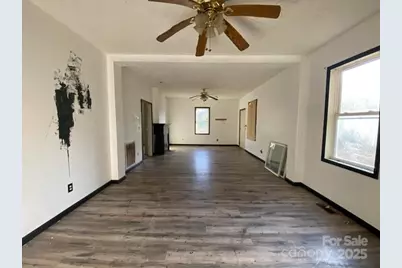 120 Seaboard Street, Rockingham, NC 28379 - Photo 9