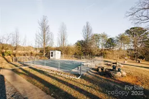 530 Toney Rd, Marion, NC 28752 - Photo 37