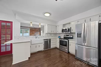 17 Berry Lane, Fletcher, NC 28732 - Photo 13