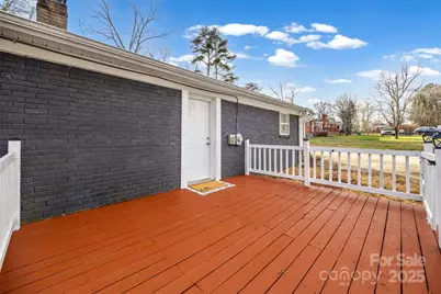 8610 Douglas Drive, Charlotte, NC 28217 - Photo 5