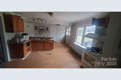 4001 Durham Lane, Charlotte, NC 28269 - Photo 3