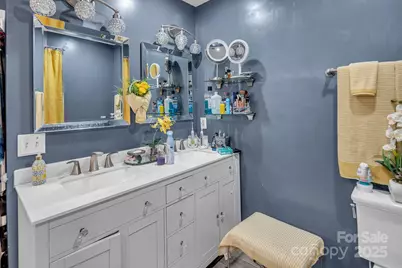 4711 Mountain Point Lane, Charlotte, NC 28216 - Photo 23