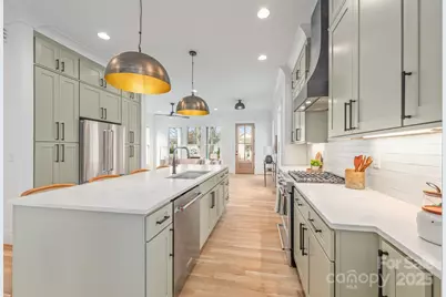 311 Coxe Avenue, Charlotte, NC 28208 - Photo 9