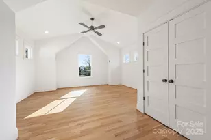 311 Coxe Ave, Charlotte, NC 28208 - Photo 23