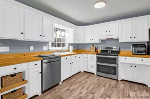 124 Fox Meadow Dr, Rutherfordton, NC 28139 - Photo 5