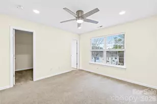 15558 Stronvar House Ln, Charlotte, NC 28277 - Photo 25