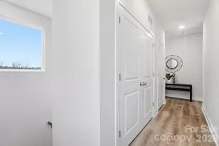 8927 8929 8931 8935 Sharonbrook Dr, Charlotte, NC 28210 - Photo 25