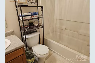 2033 Dunsmore Lane, Waxhaw, NC 28173 - Photo 5