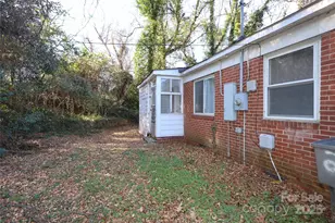 2617 Clydesdale Terrace, Charlotte, NC 28208 - Photo 31