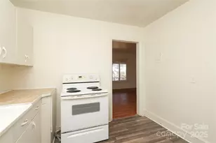 2617 Clydesdale Terrace, Charlotte, NC 28208 - Photo 13