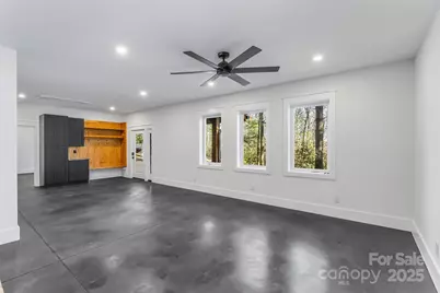 6260 Sunny Drive, Newland, NC 28657 - Photo 17