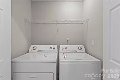 10923 Holly Ridge Boulevard, Charlotte, NC 28216 - Photo 21