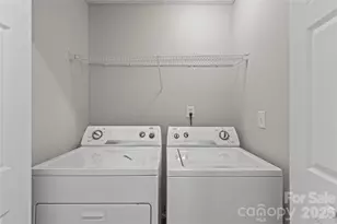 10923 Holly Ridge Blvd, Charlotte, NC 28216 - Photo 21