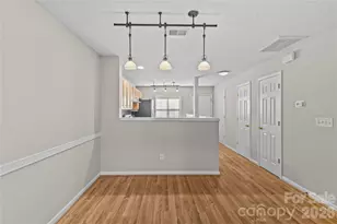 10923 Holly Ridge Blvd, Charlotte, NC 28216 - Photo 7