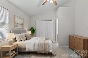 10923 Holly Ridge Blvd, Charlotte, NC 28216 - Photo 15